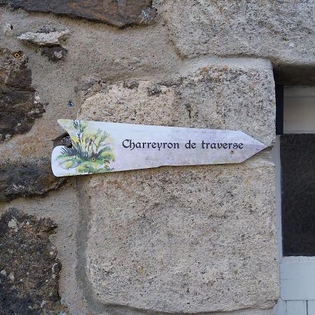 Gite De La Chapelle, Au Coeur De La Cite Medievale Allegre ภายนอก รูปภาพ