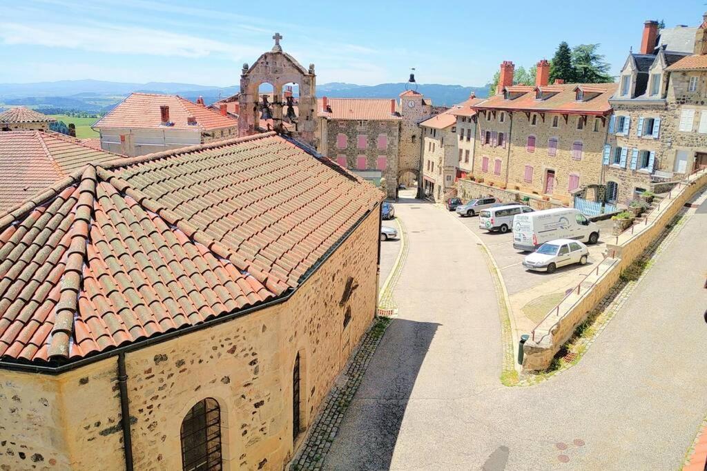 Gite De La Chapelle, Au Coeur De La Cite Medievale Allegre ภายนอก รูปภาพ