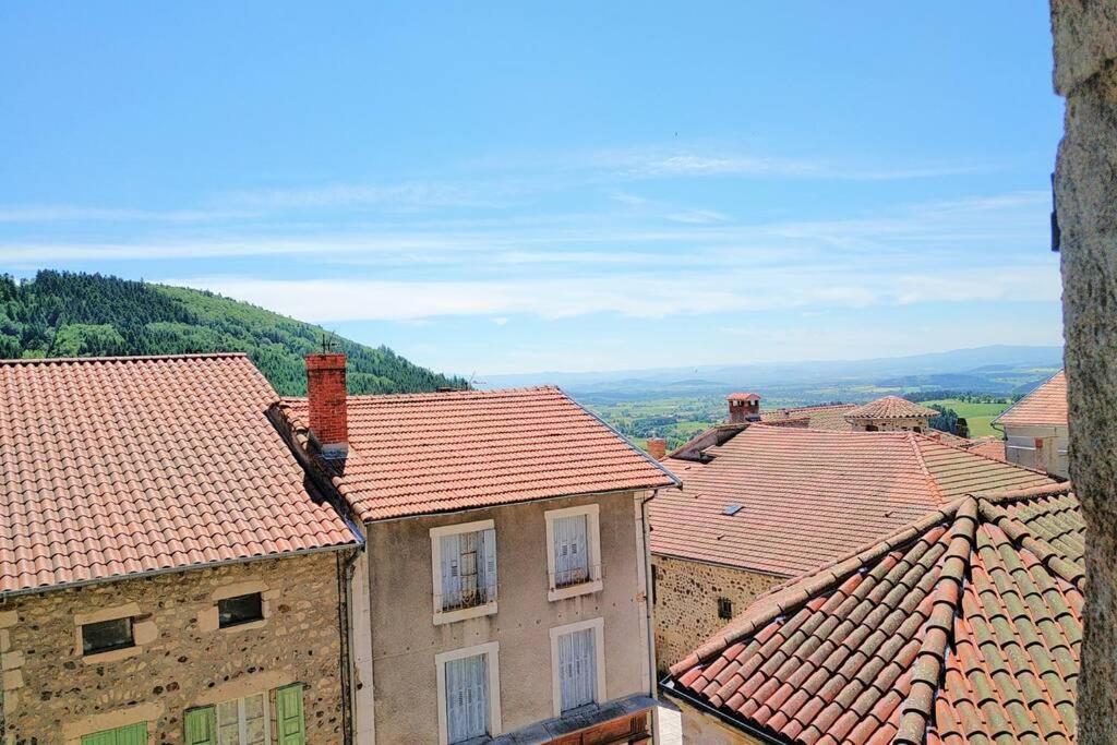 Gite De La Chapelle, Au Coeur De La Cite Medievale Allegre ภายนอก รูปภาพ